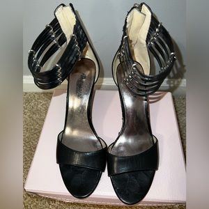 Nine West black strappy heel